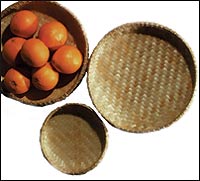 

   The bilao
   Choice of 3 sizes   

