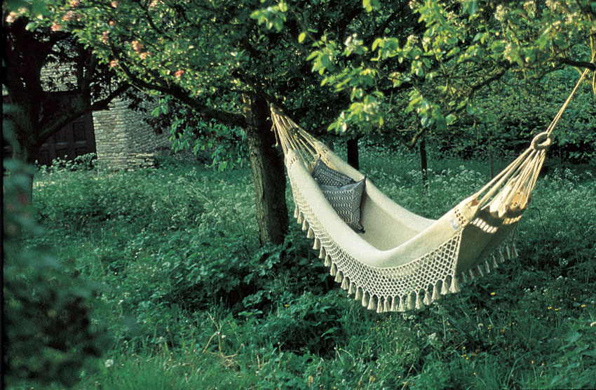 

   This is the
   Fabulous fabric hammock
   from Onevillage.com

   Probably the best hammock    
   in the world. Fast delivery
   in UK.

