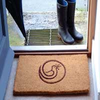 

   11896 Dove doormat      

   100% Coir
   Brush-type door mat

