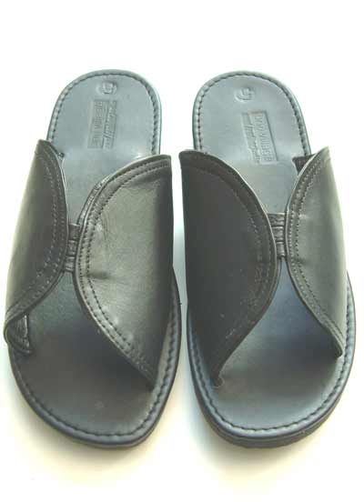 

   Black ones sandals

   Click to alternative view   

