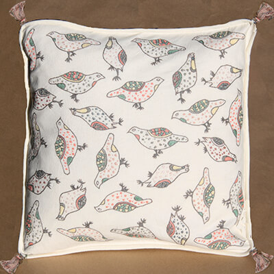 

   08863 Quails cushion cover   
.
