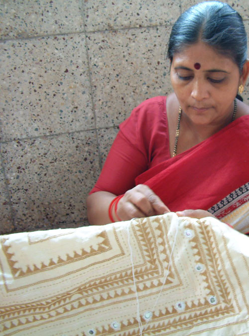 

   Kathiawadi embroiderer of
   Onevillage.com Ahmedabad cushion cover   

   Click to return to first picture
 
