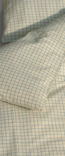 

   Check duvet cover, blue/white   
.
