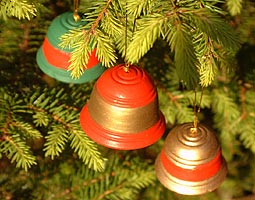 

   Angel's bells   

