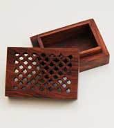 

   11448 Jaliwork wooden box    

   Click picture to move on   
   the Orbis box   
.
